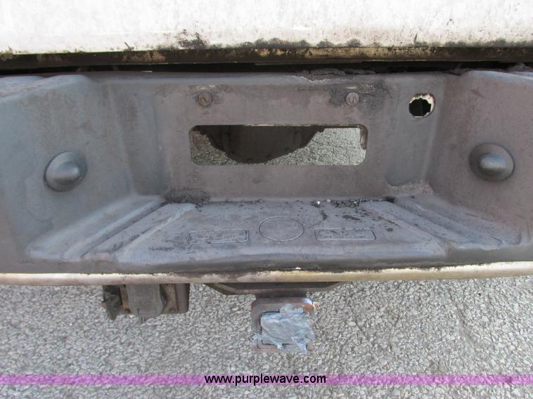 image for item G9227 2004 Ford F150 XLT SuperCrew pickup truck