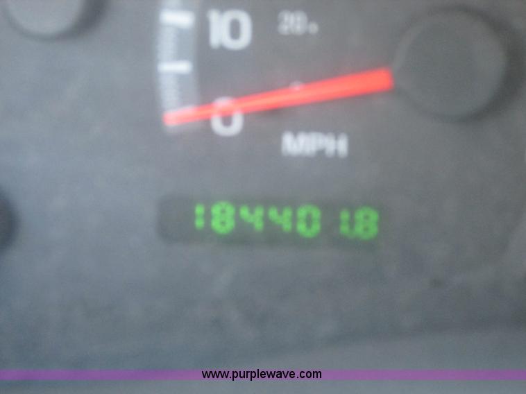 image for item G9228 2002 Ford F150 XLT SuperCab pickup truck