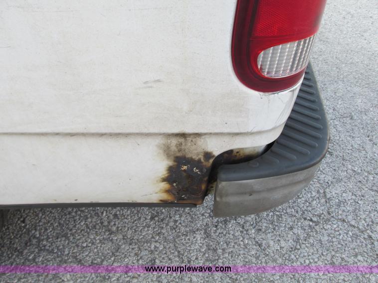 image for item G9228 2002 Ford F150 XLT SuperCab pickup truck