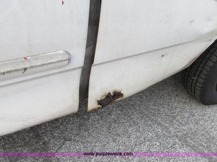 image for item G9229 2002 Ford F150 XLT SuperCab pickup truck