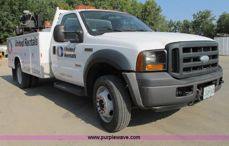 image for item G9245 2006 Ford F550 XL Super Duty service truck