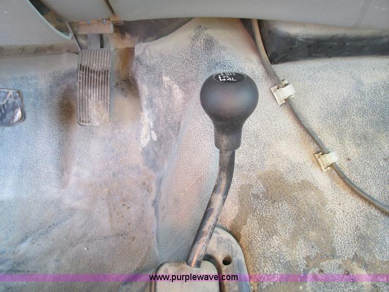 image for item G9245 2006 Ford F550 XL Super Duty service truck