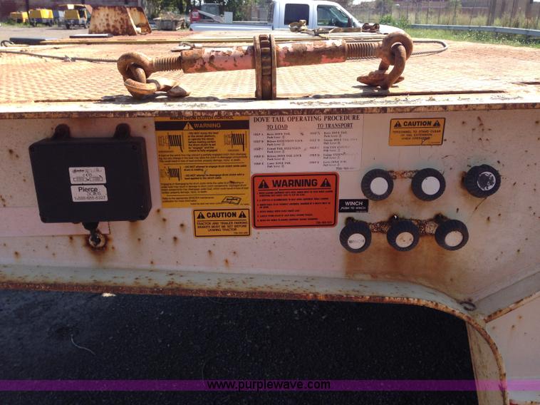 image for item G9247 2006 Trail King TK80HT-482 trailer