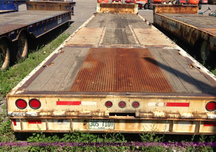 image for item G9247 2006 Trail King TK80HT-482 trailer