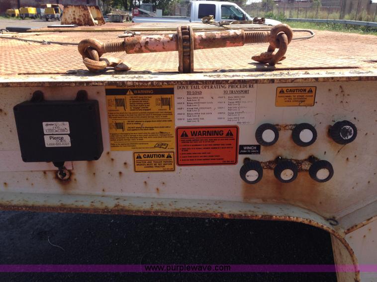 image for item G9247 2006 Trail King TK80HT-482 trailer