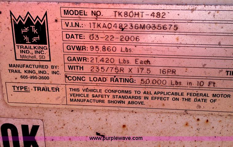 image for item G9247 2006 Trail King TK80HT-482 trailer