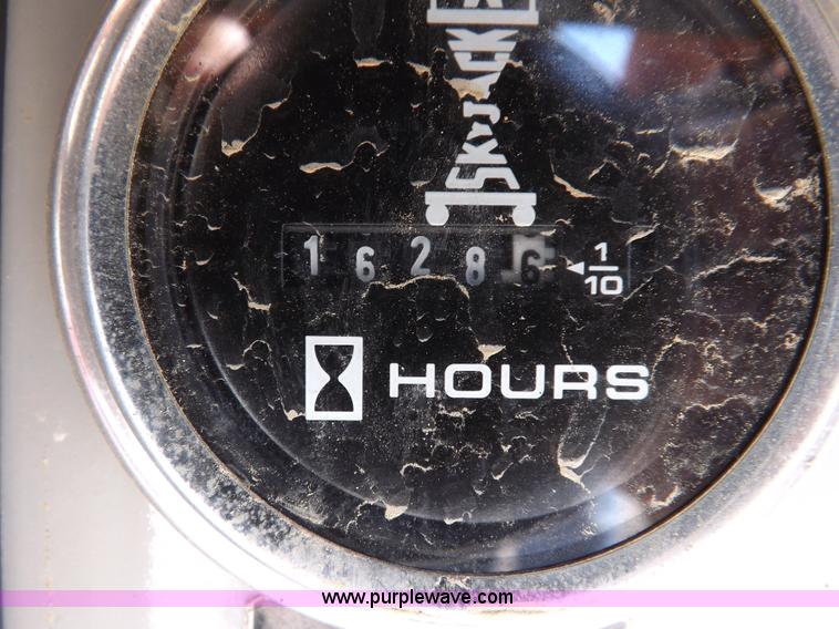 image for item I7590 2005 Skyjack SJ8831RT scissor lift