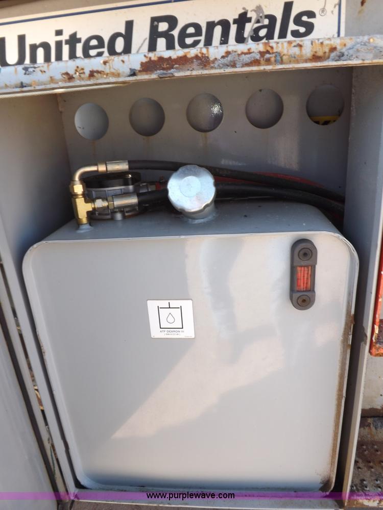 image for item I7590 2005 Skyjack SJ8831RT scissor lift