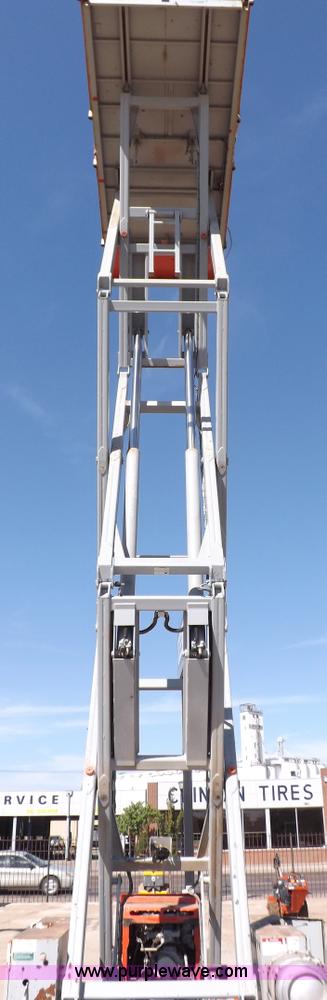 image for item I7590 2005 Skyjack SJ8831RT scissor lift