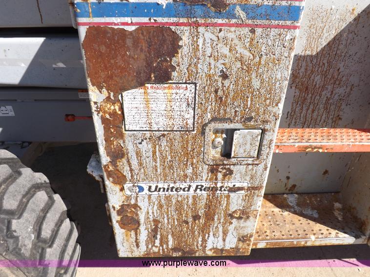 image for item I7590 2005 Skyjack SJ8831RT scissor lift