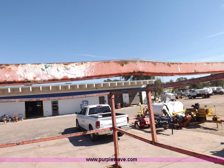 image for item I7590 2005 Skyjack SJ8831RT scissor lift