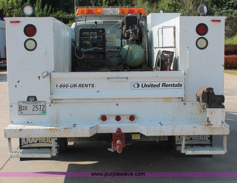 image for item I7756 2003 Ford F550 XL Super Duty service truck