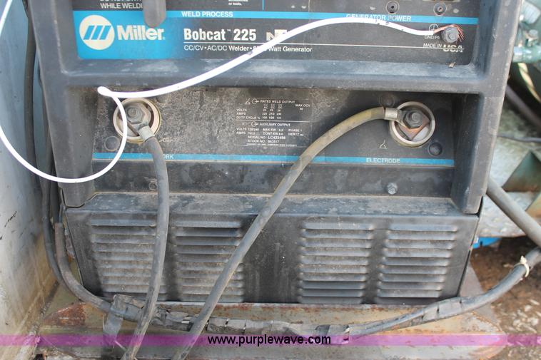 image for item I7756 2003 Ford F550 XL Super Duty service truck