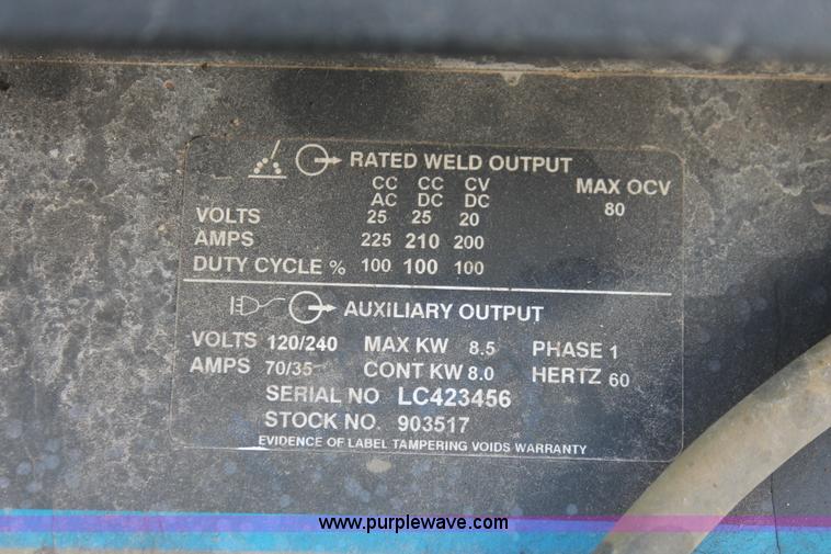 image for item I7756 2003 Ford F550 XL Super Duty service truck