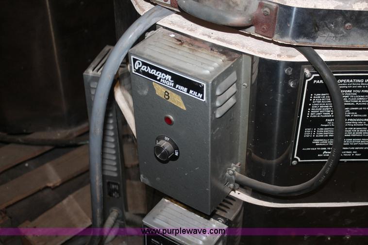 image for item AN9650 Paragon P10 high fire kiln