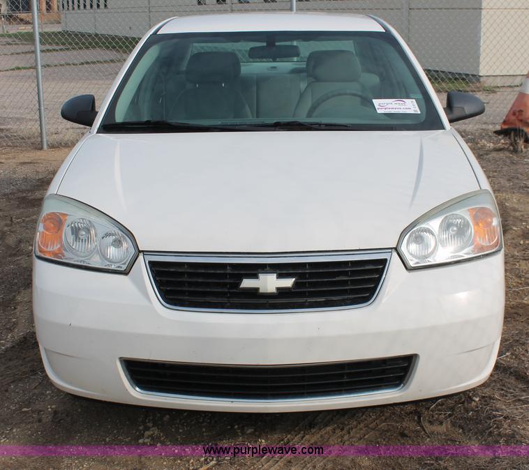 image for item D8176 2007 Chevrolet Malibu LS