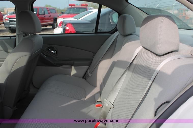 image for item D8176 2007 Chevrolet Malibu LS