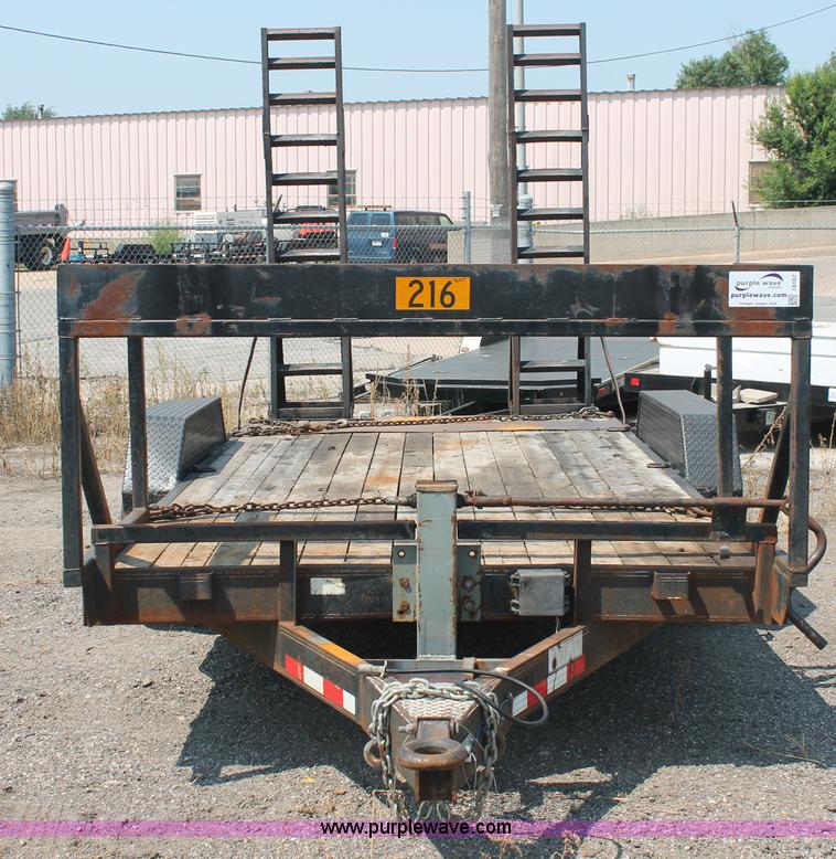 image for item I8167 2006 PJ equipment trailer