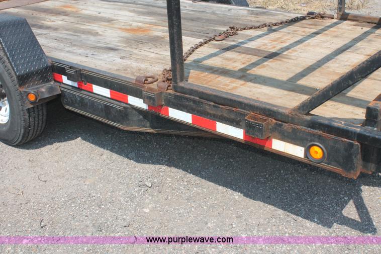 image for item I8167 2006 PJ equipment trailer