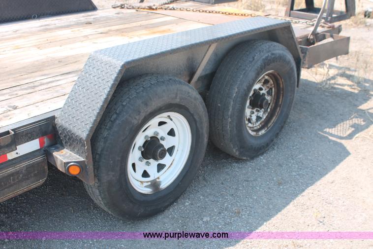 image for item I8167 2006 PJ equipment trailer
