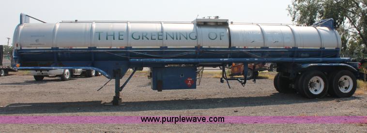 image for item I8178 1979 Arco tanker trailer