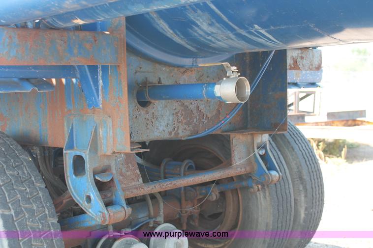 image for item I8178 1979 Arco tanker trailer