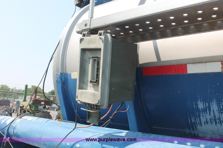 image for item I8178 1979 Arco tanker trailer