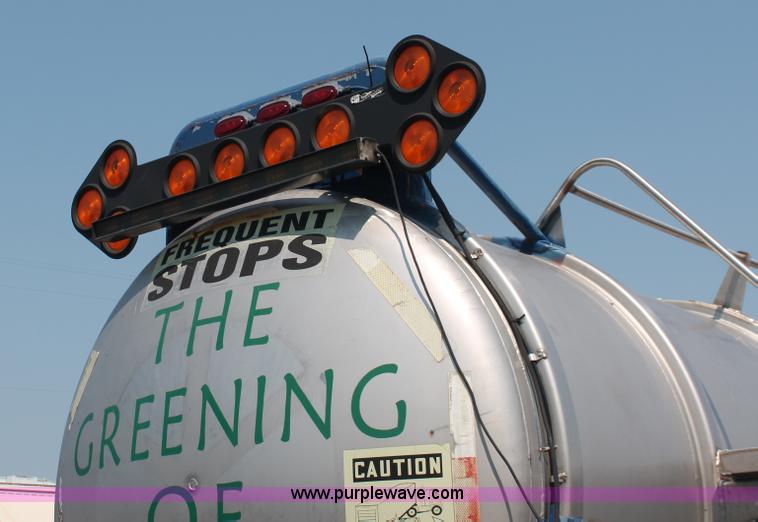 image for item I8178 1979 Arco tanker trailer