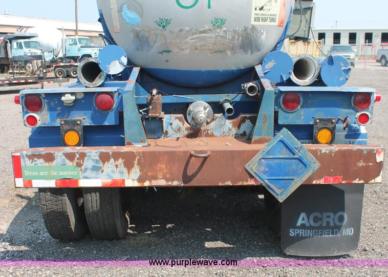 image for item I8178 1979 Arco tanker trailer