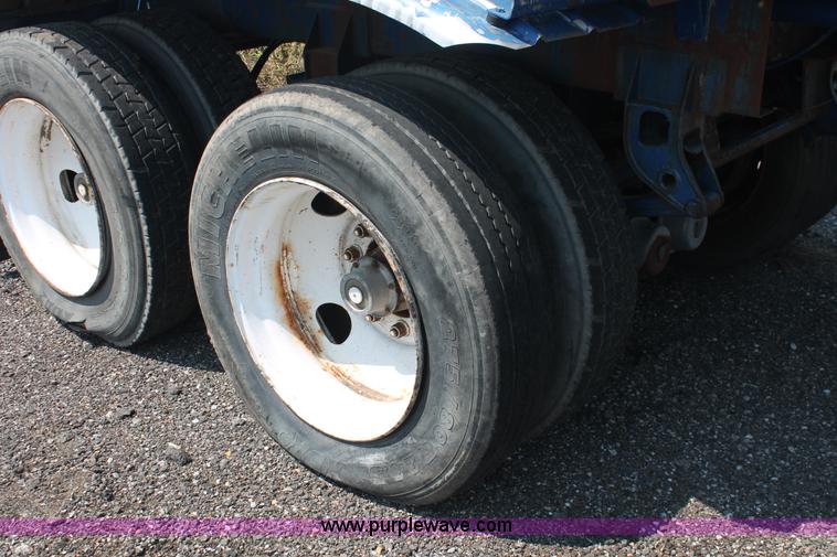 image for item I8178 1979 Arco tanker trailer