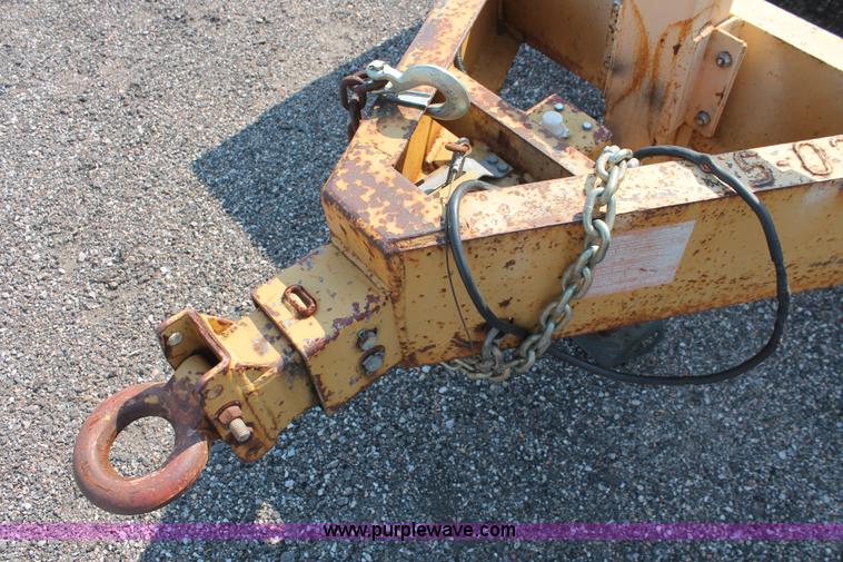 image for item I8180 2000 Belshe T-4 flatbed trailer