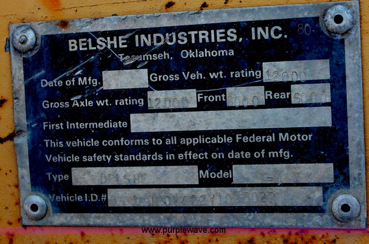 image for item I8180 2000 Belshe T-4 flatbed trailer