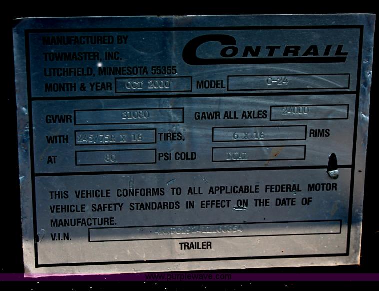 image for item I8181 2000 Contrail C24 equipment trailer
