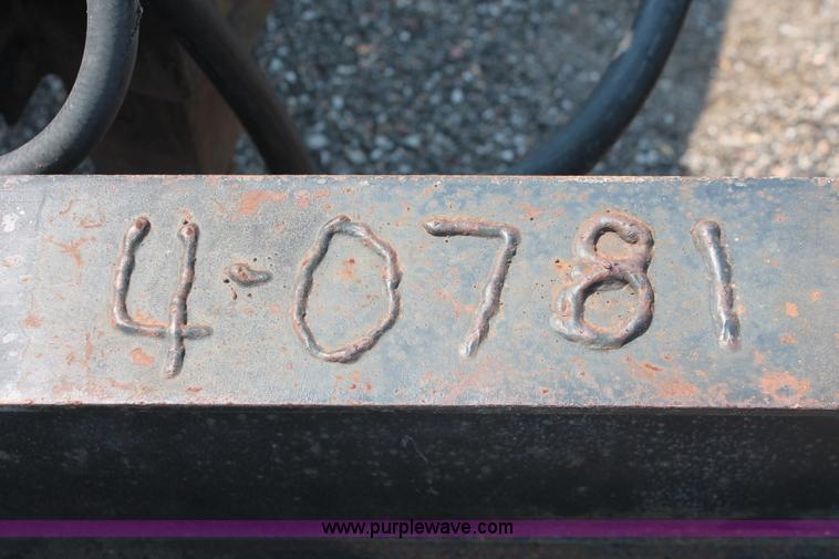 image for item I8181 2000 Contrail C24 equipment trailer