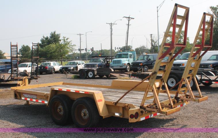 image for item I8187 2002 Towmaster equipment trailer