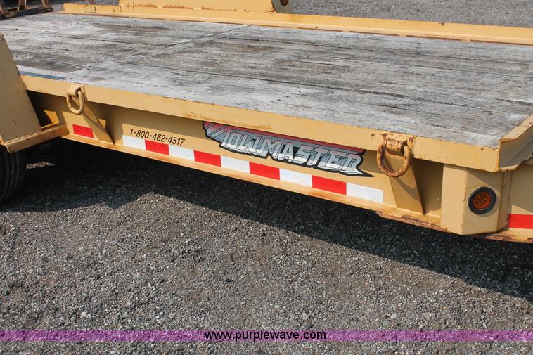 image for item I8187 2002 Towmaster equipment trailer