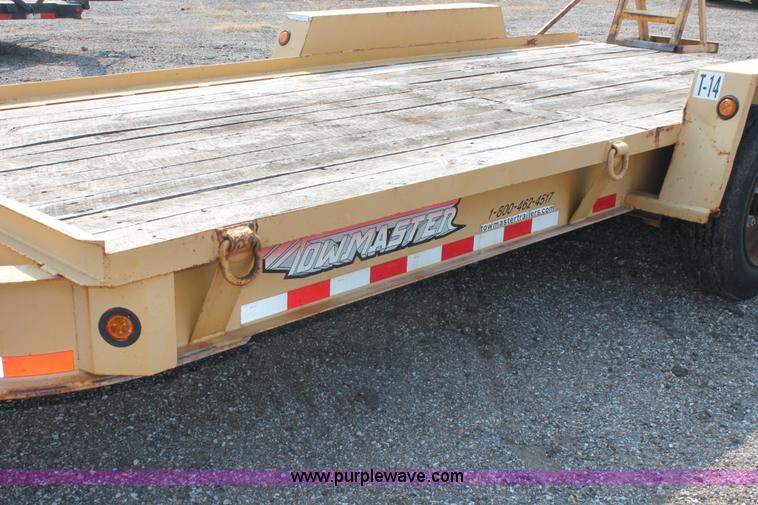 image for item I8187 2002 Towmaster equipment trailer