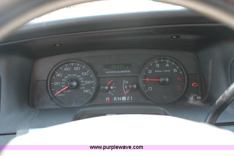 image for item I8190 2009 Ford Crown Victoria Police Interceptor