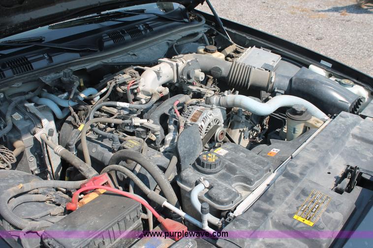 image for item I8190 2009 Ford Crown Victoria Police Interceptor