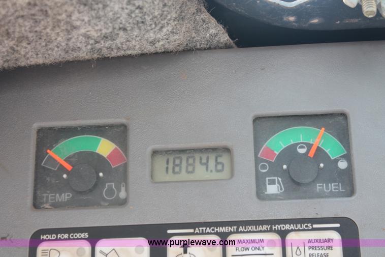 image for item I8191 2004 Bobcat S250 Turbo skid steer