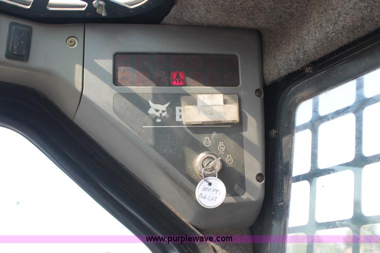 image for item I8191 2004 Bobcat S250 Turbo skid steer