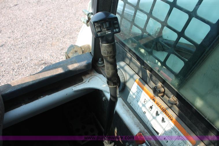 image for item I8191 2004 Bobcat S250 Turbo skid steer