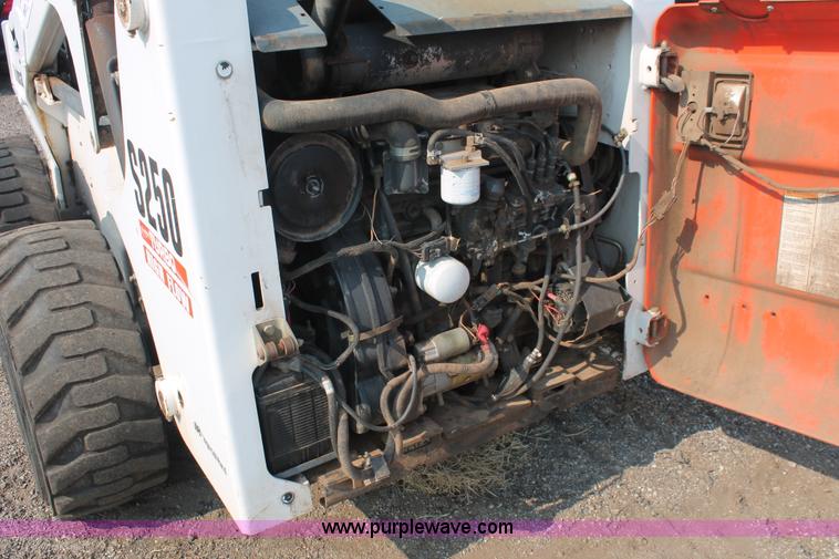 image for item I8191 2004 Bobcat S250 Turbo skid steer