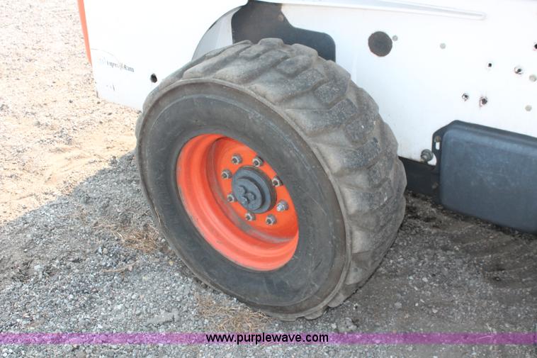 image for item I8191 2004 Bobcat S250 Turbo skid steer