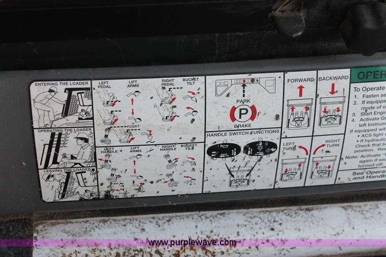 image for item I8192 2004 Bobcat S250 Turbo skid steer