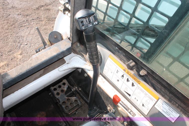 image for item I8192 2004 Bobcat S250 Turbo skid steer