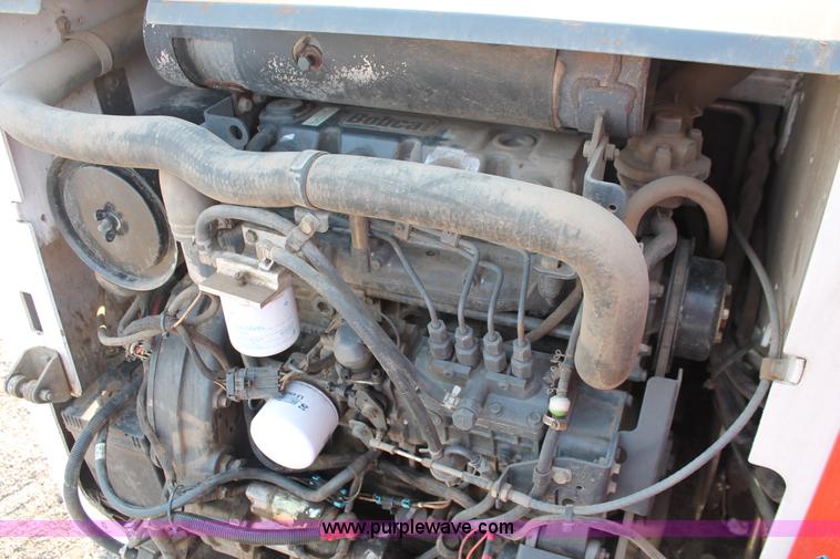 image for item I8192 2004 Bobcat S250 Turbo skid steer