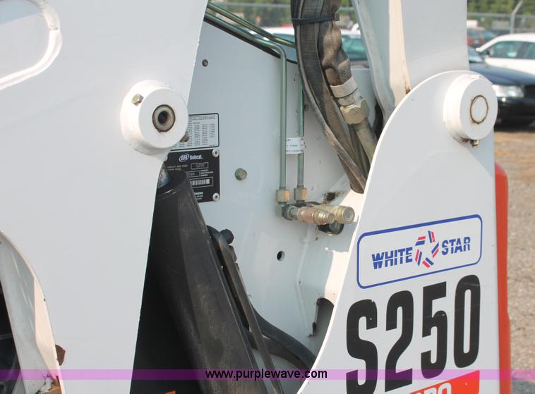 image for item I8192 2004 Bobcat S250 Turbo skid steer
