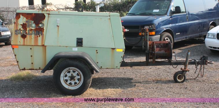 image for item I8193 1998 Sullair 185 DPQ-JD mobile compressor