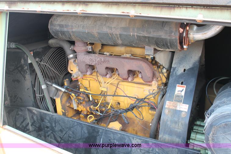 image for item I8193 1998 Sullair 185 DPQ-JD mobile compressor